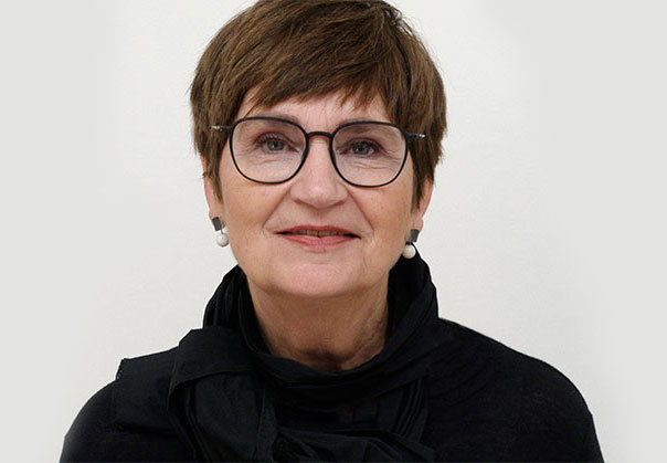 Marta Doehler-Behzadi singt